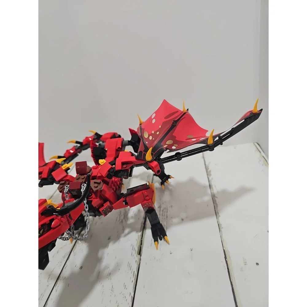 LEGO Ninjago 70653 Firstbourne Hunted Complete Only Dragon!!